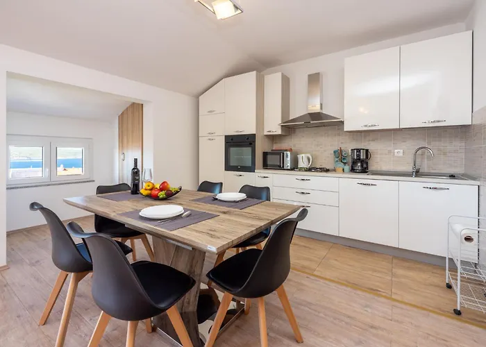 Διαμέρισμα Plesa *